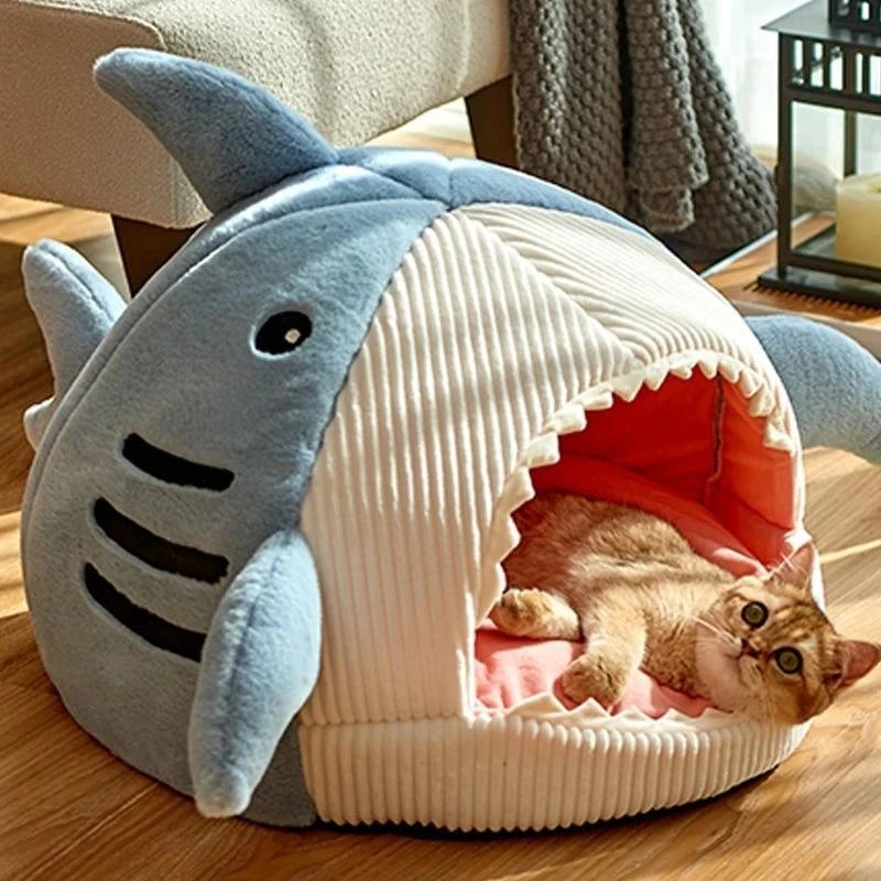 New Design Shark Shaped Warm Cute Cat Sleeping Cave Nest Semi-closed Cat Bed Soft Plush Bed for Cat Small Dog Bed
